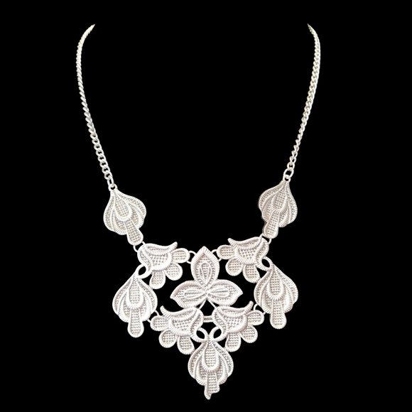 Source Unknown Jewelry - Vintage Inspired Silver Tone Filigree Lace Floral Bib Statement Necklace